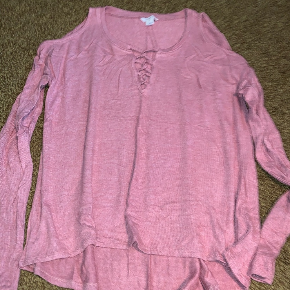Cold shoulder top